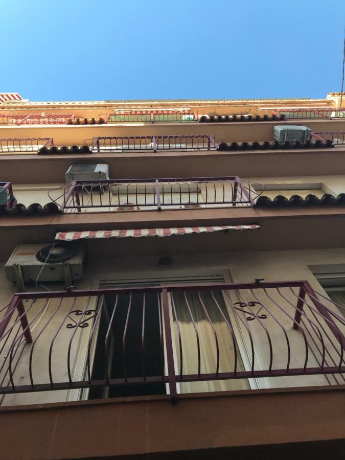 Sonya Anis Casco Antiguo Apartment Benidorm Exterior foto